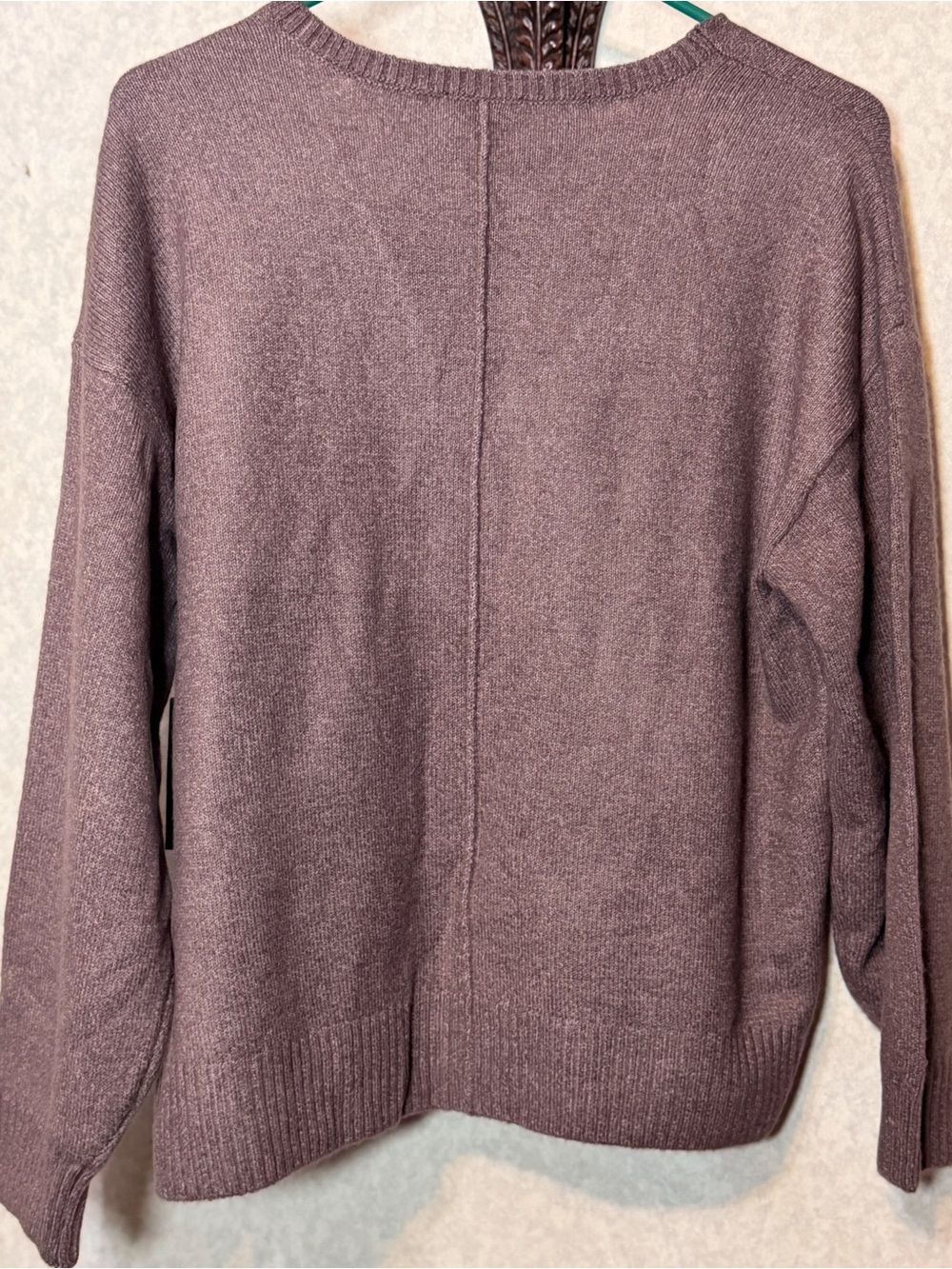 NWT Vince Camuto Cozy V-Neck Sweater Brown Small Soft Knit Quiet Luxury Cozy - Picture 3 of 9